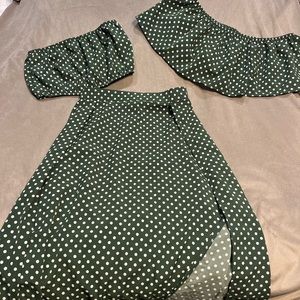 3 piece skirt with crop top & flowy overlay top